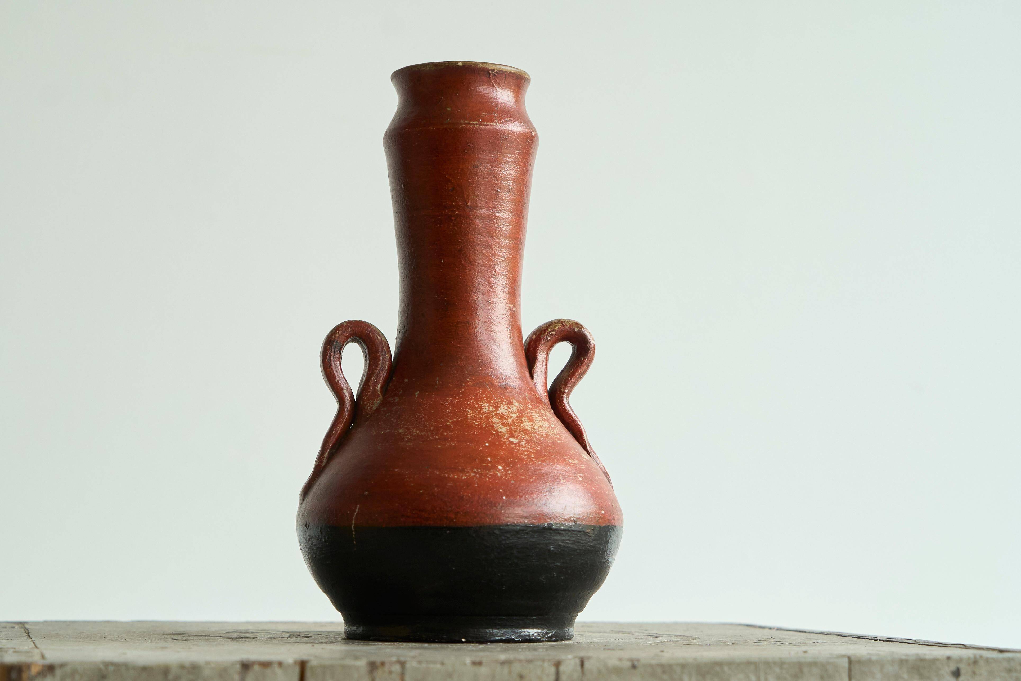 Sculptural ceramic vase from the early 20th century.