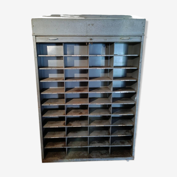 Industrial metal cabinet