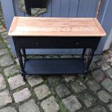Wooden entrance console