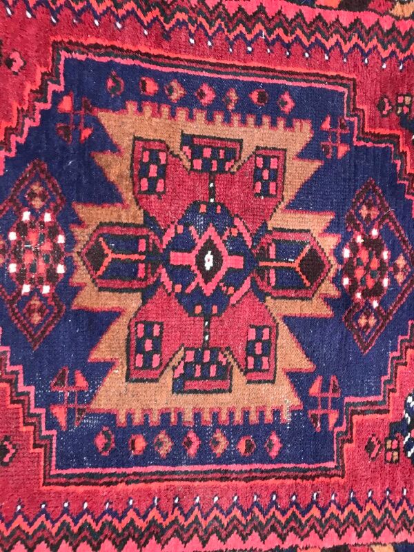 Carpet vintage Persian Hamadan done hand 110 X 210 CM