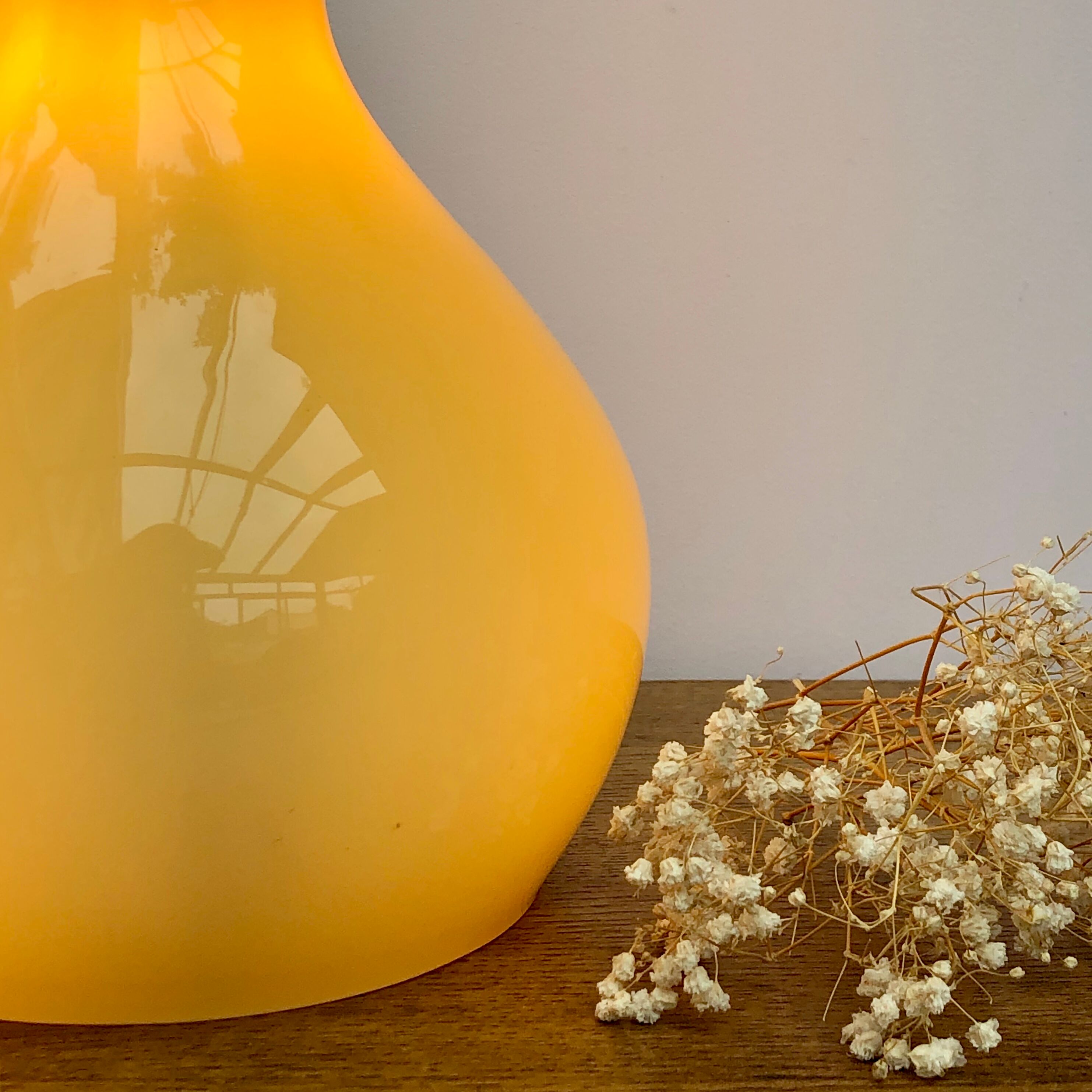 Vintage blind hanging lamp in ochre opaline