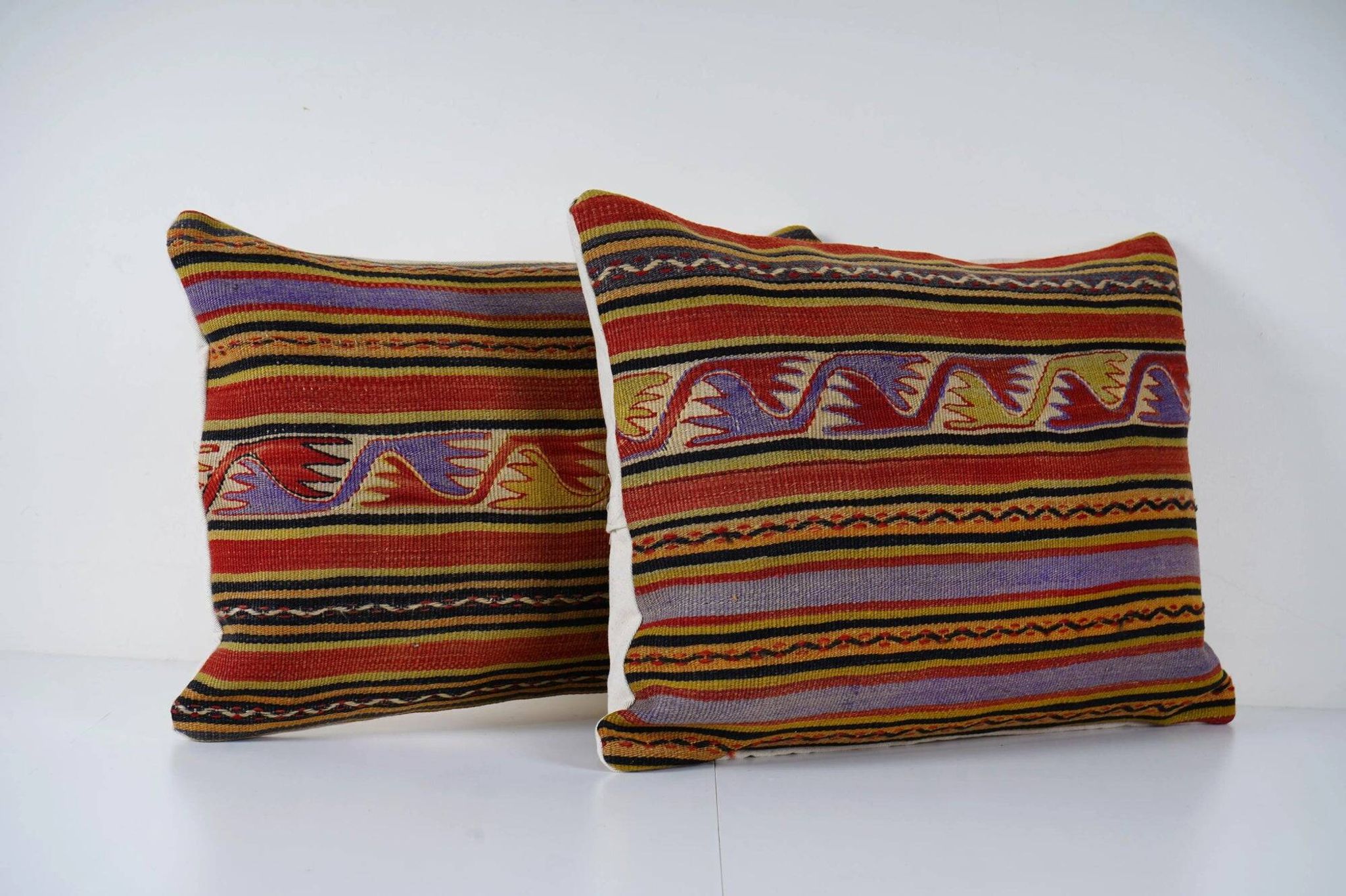 Set of 2 vintage kilim cushion covers 41x61 cm