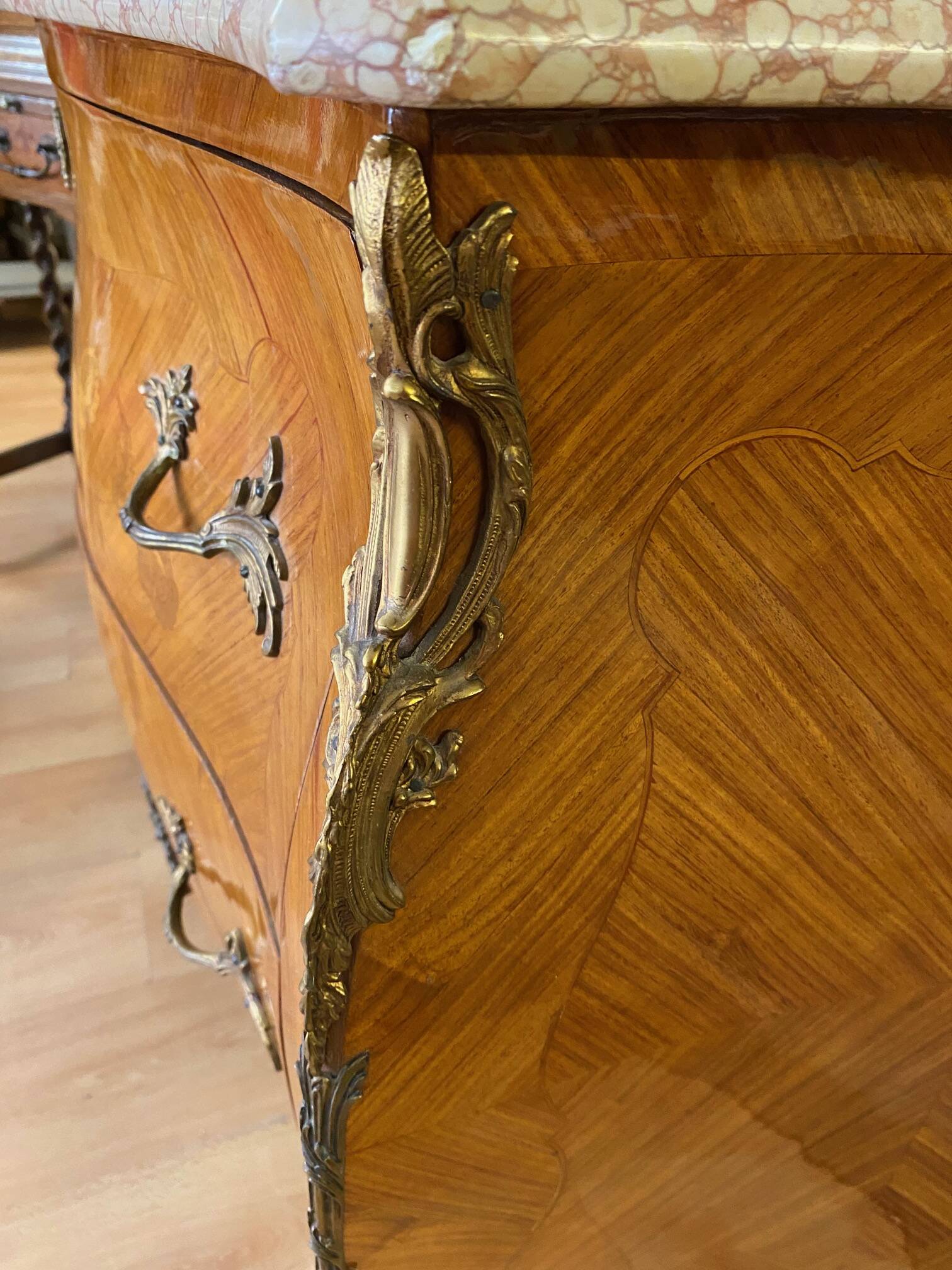 Louis xv style curved chest of drawers in marquetry with marble and embroidered floral decor