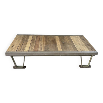 Pallet coffee table old industrial wood metal