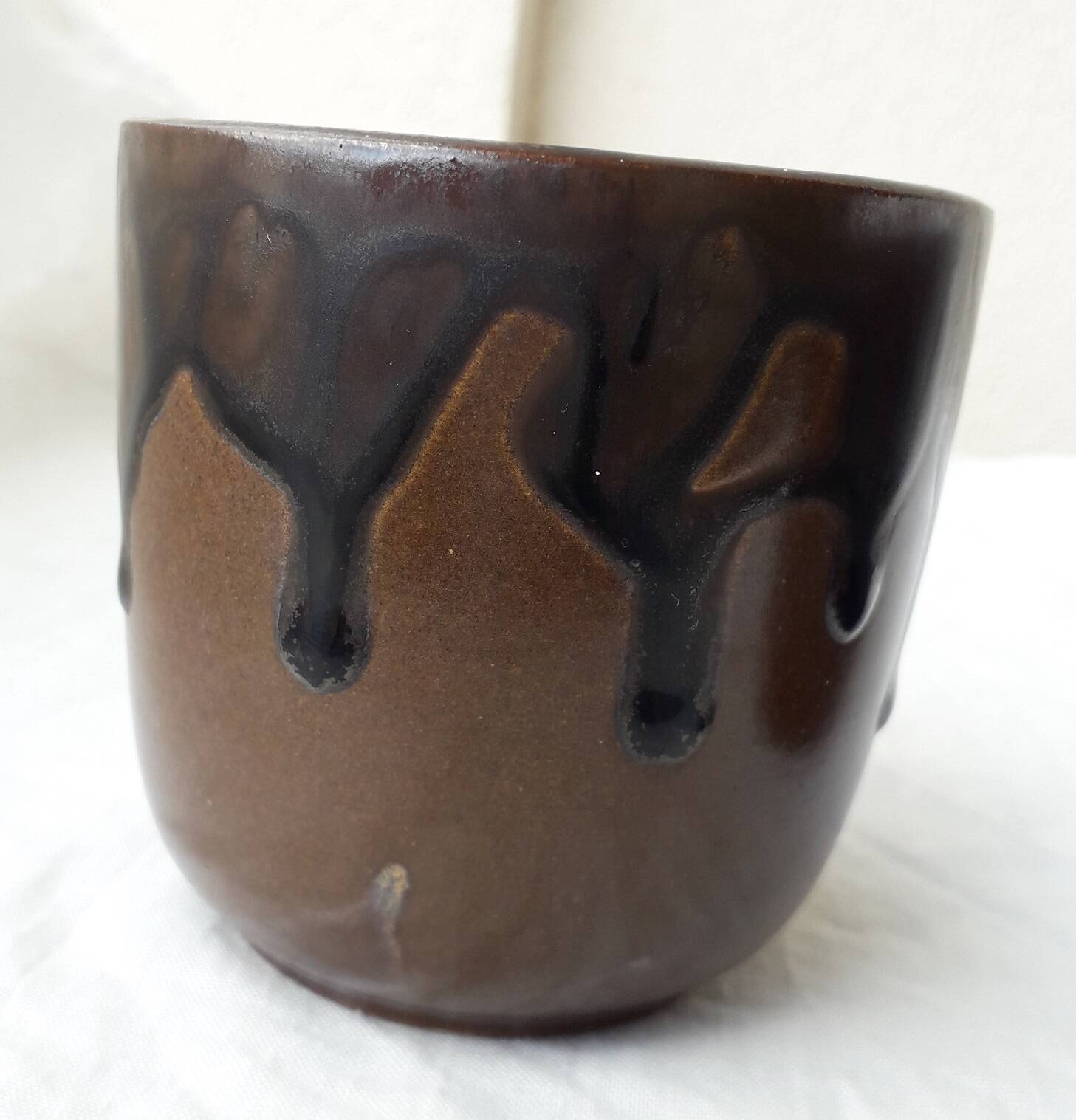 Breugnot stoneware cups