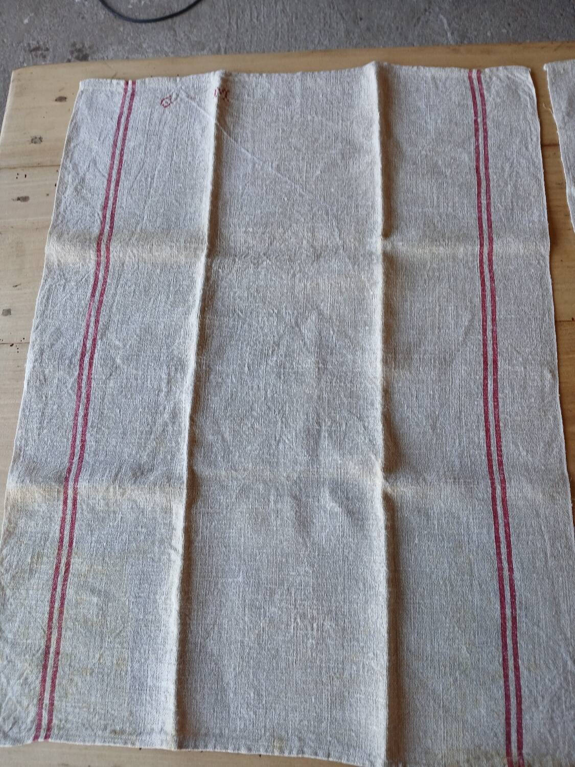 2 old embroidered tea towels