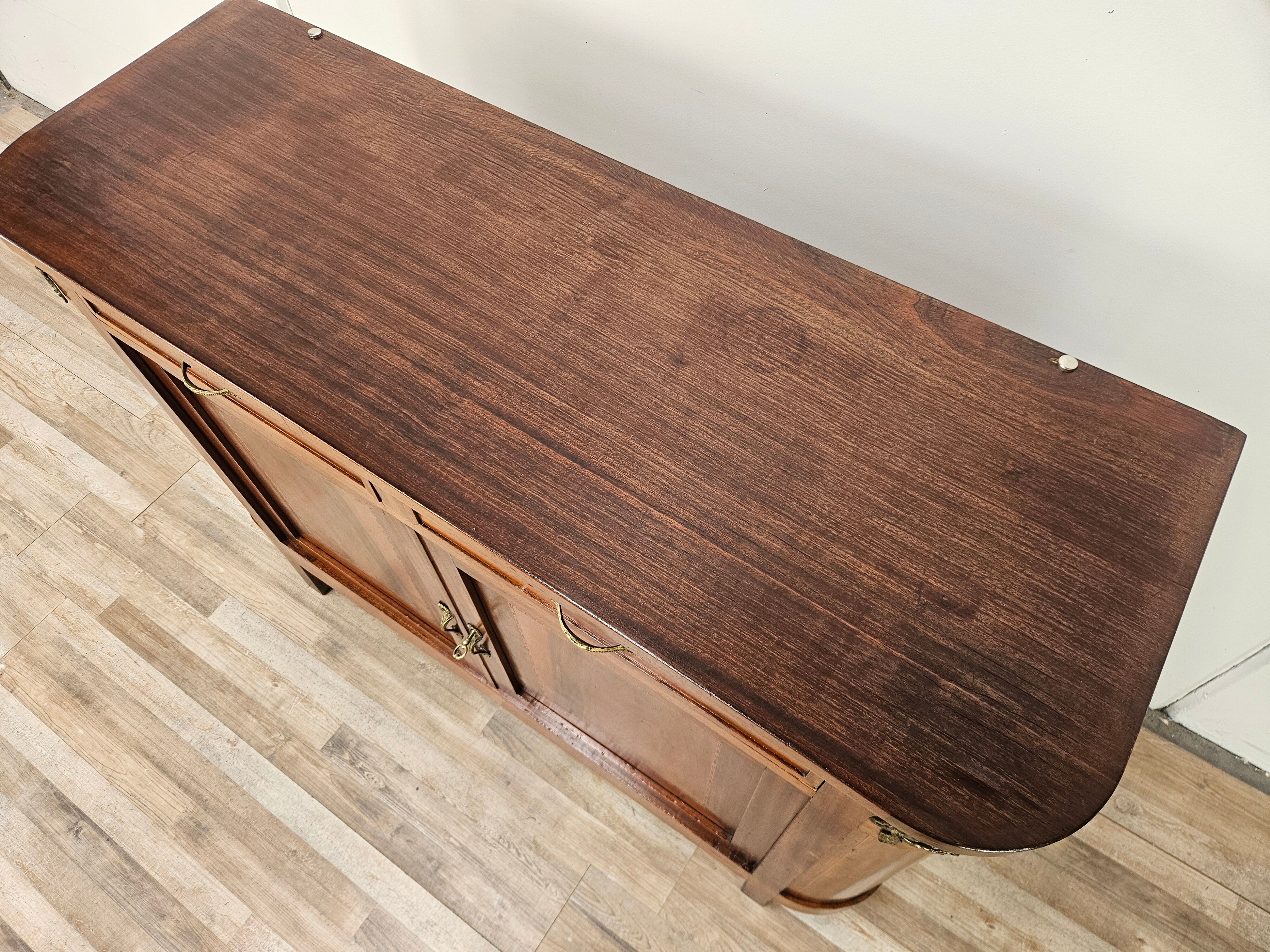 Early 20th century Art Nouveau sideboard with brass decorations