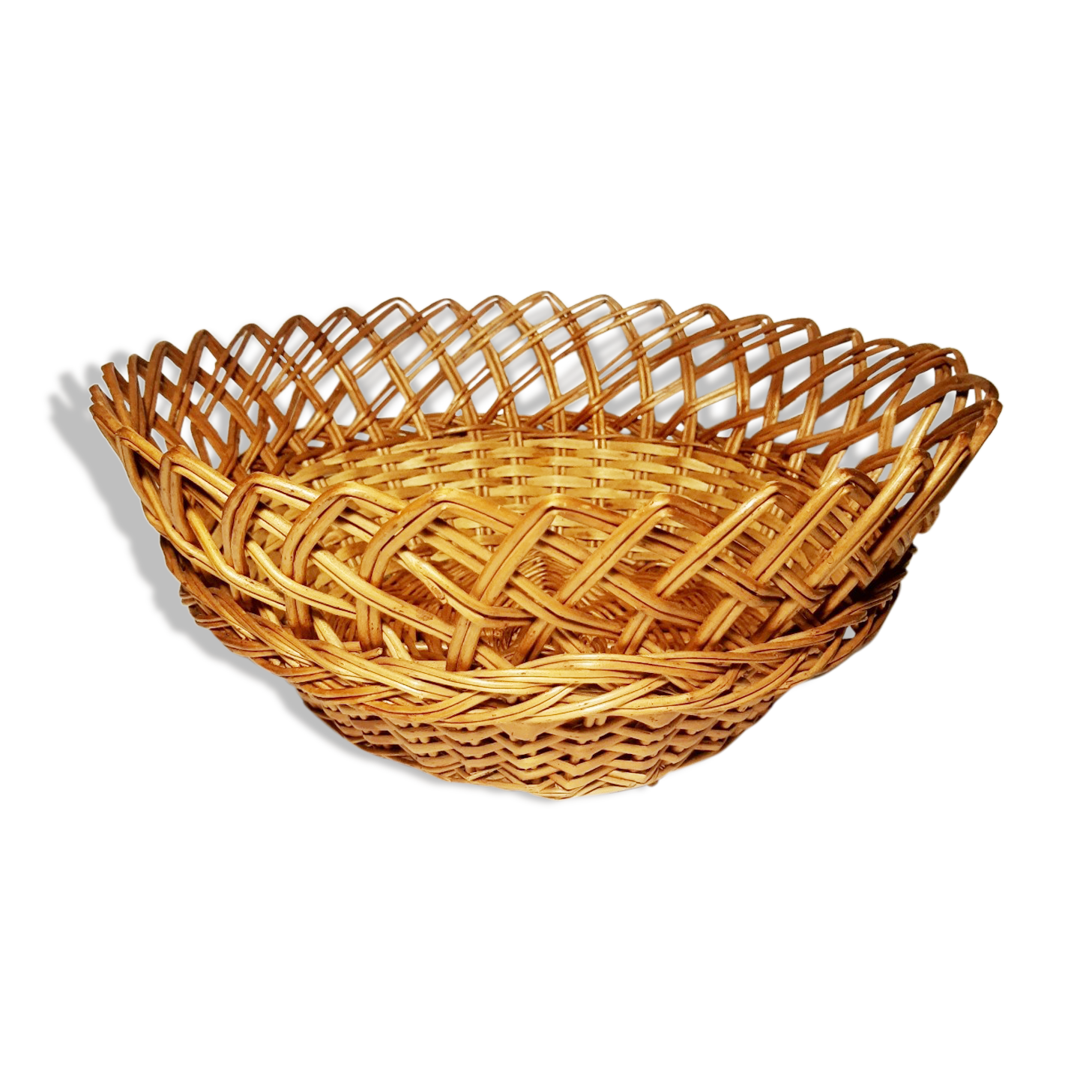 Vintage round wicker basket