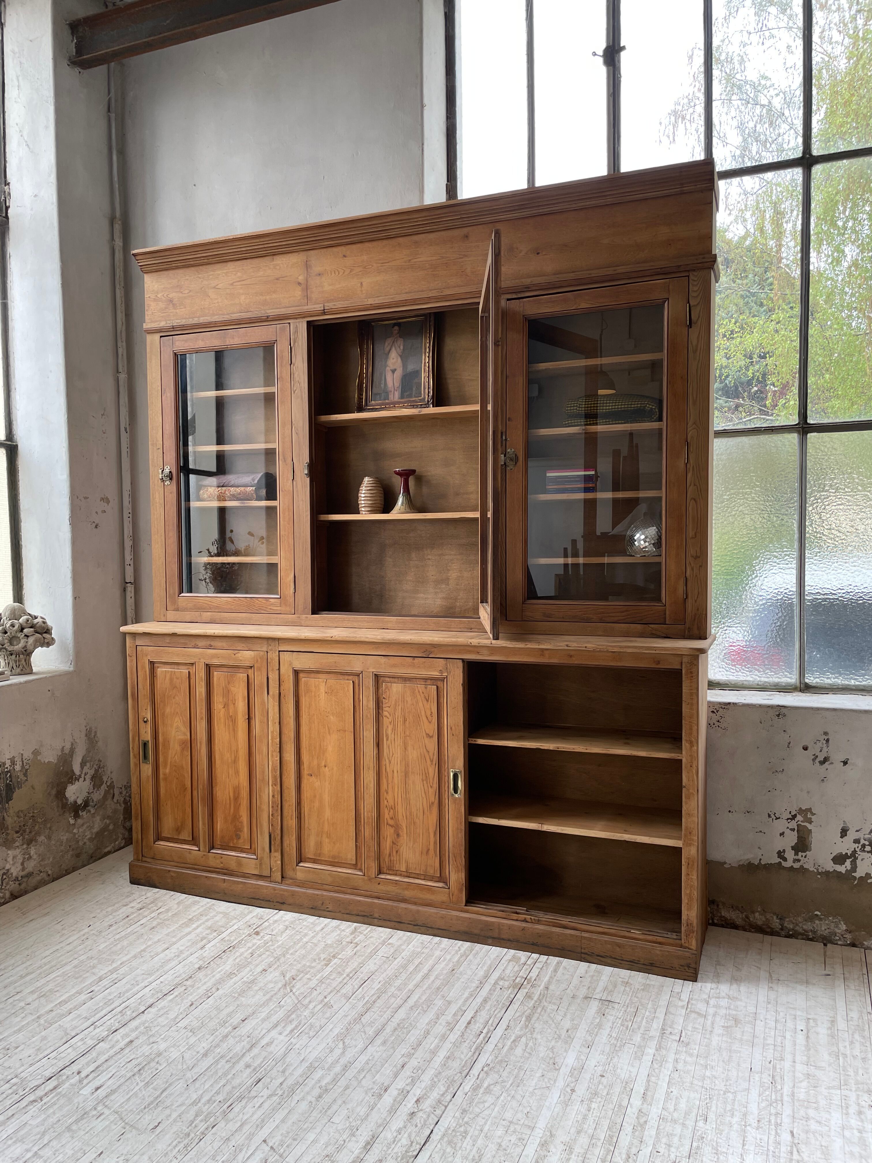 Oak showcase bookcase