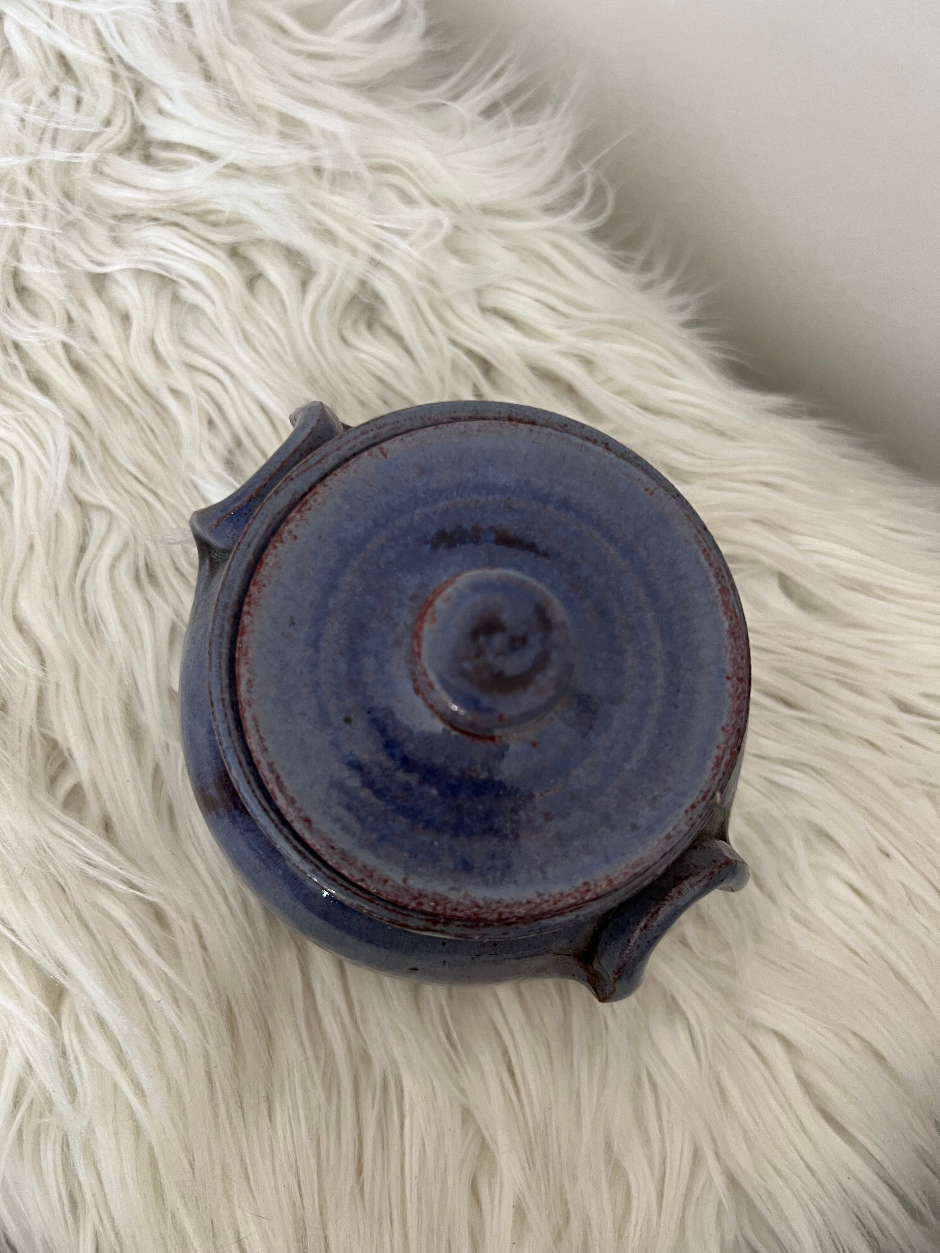 Blue stoneware pot