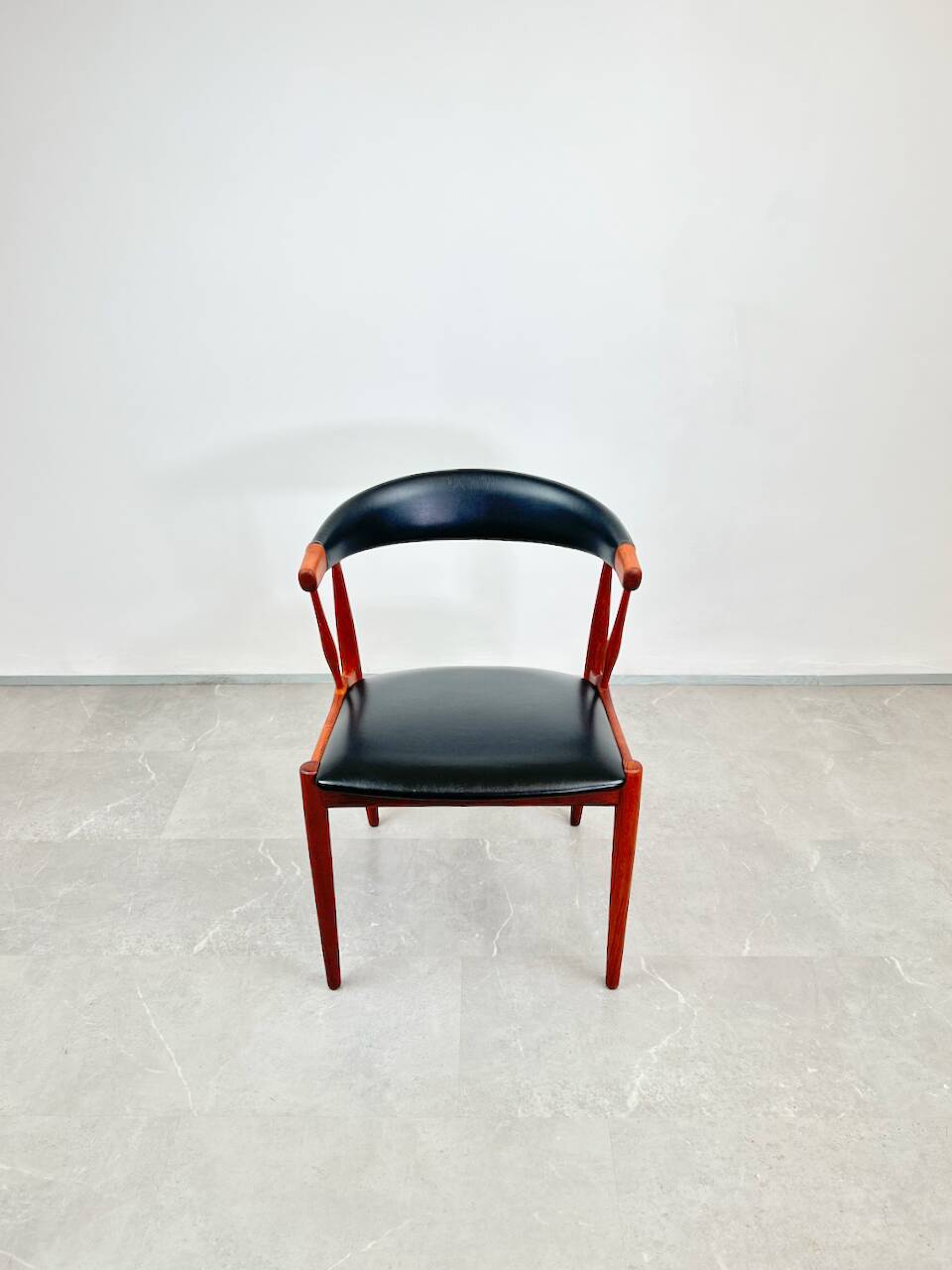 BA113 - Armchair in Teak and Leather by Johannes Andersen