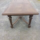 Farm table