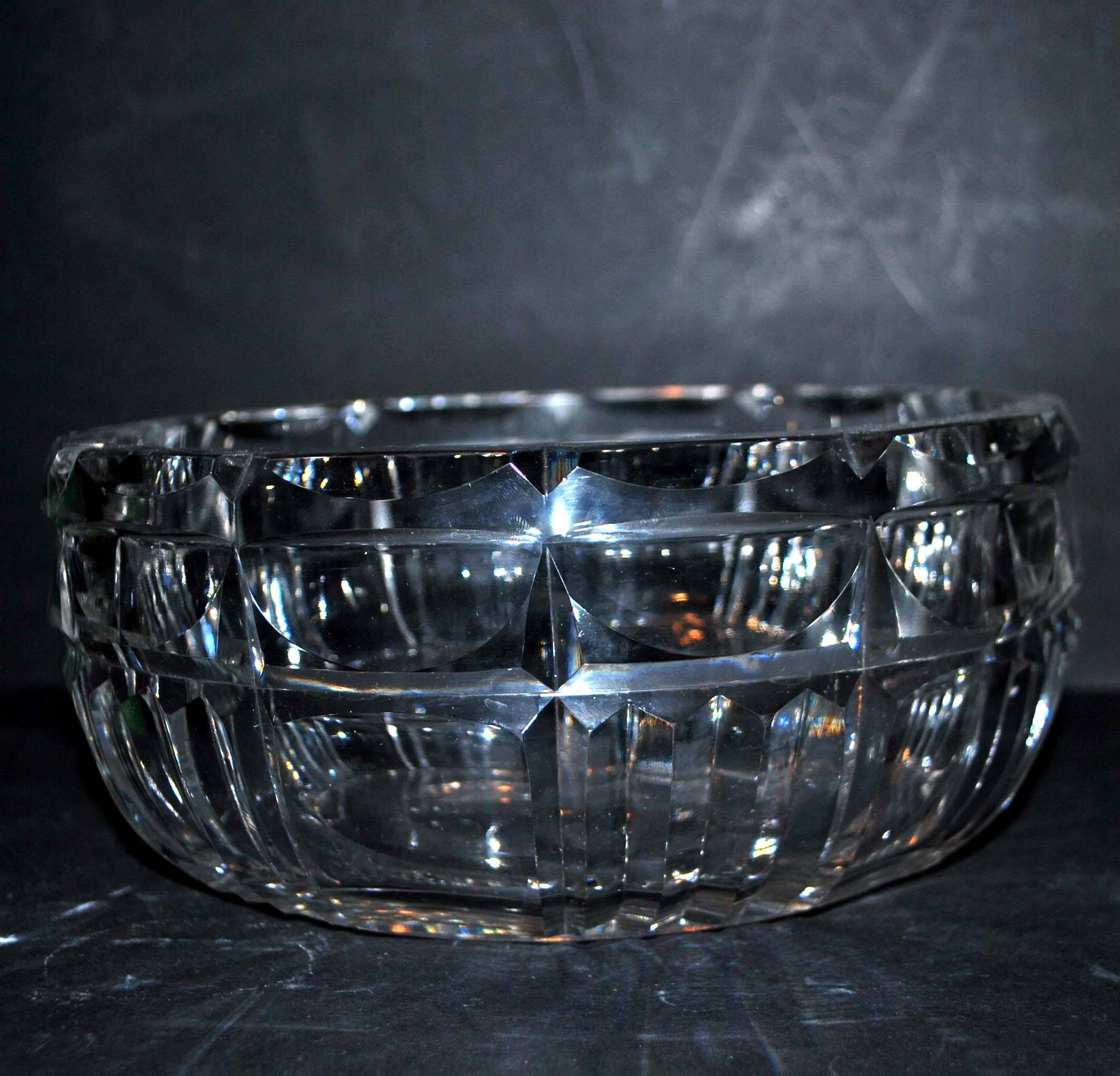 Salad bowl cut in art deco cut crystal beveled geometric decoration 20cm