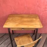 Vintage desk and chair for children between 3 and 5 years old