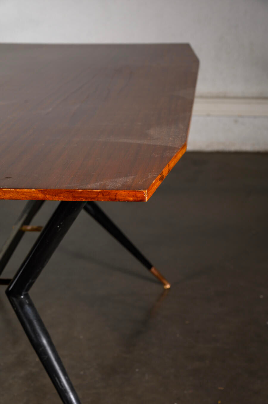 Italian dining table