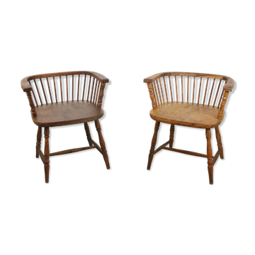 2 chaises à dossier bas Winsdor