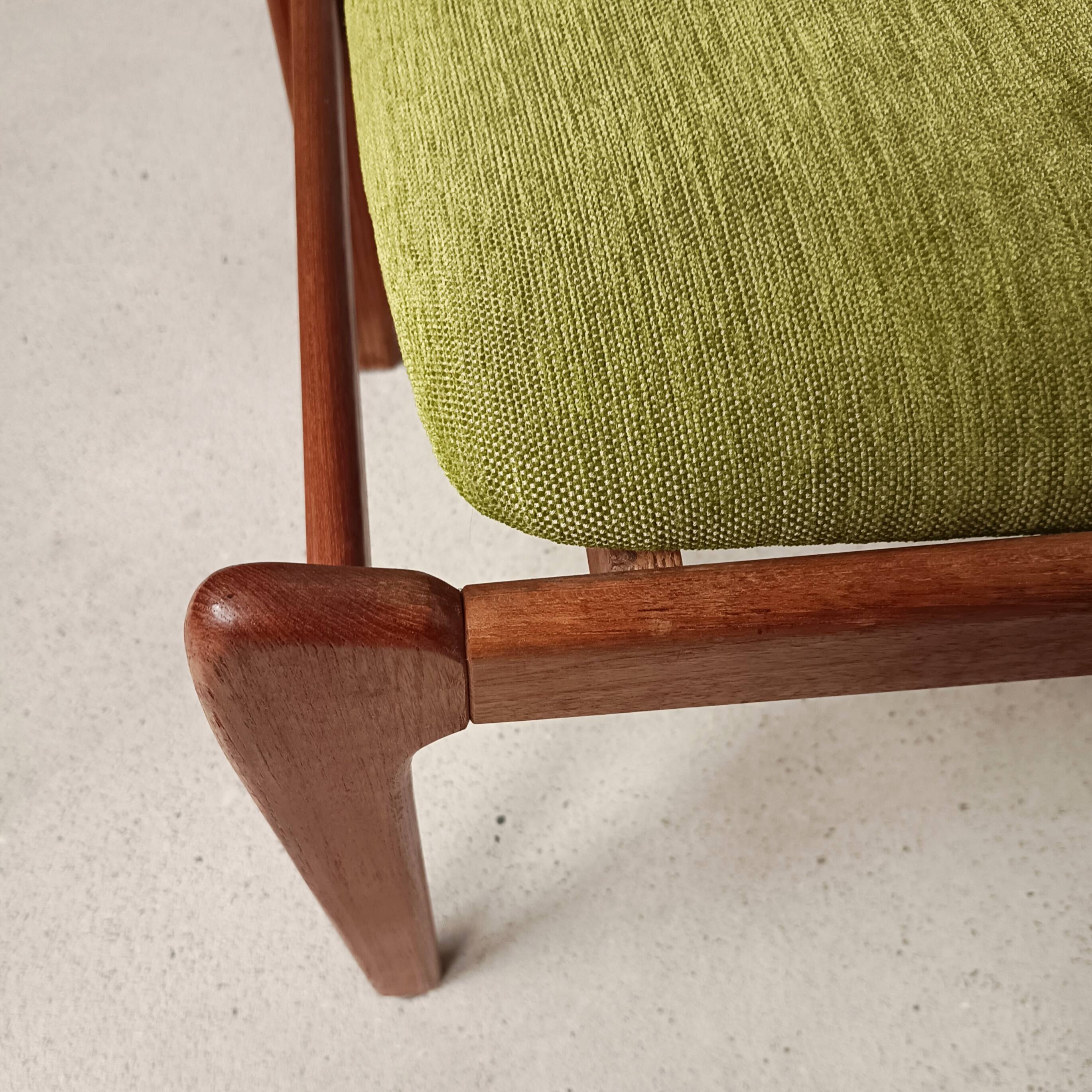 4 chaises scandinaves, 1960