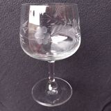 6 engraved crystal wine glasses
