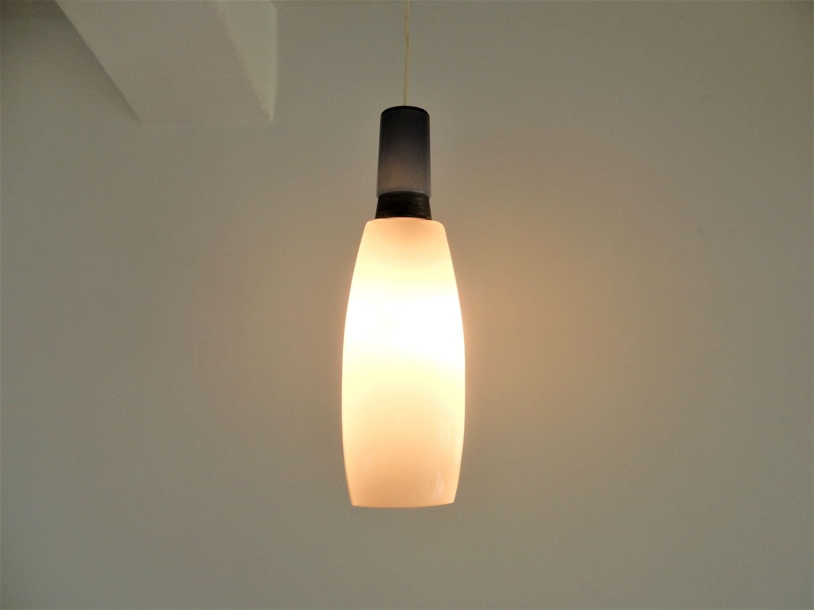 Vintage blue glass suspension