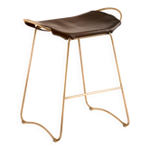 Tabouret de bar contemporain en métal en laiton vieilli et cuir marron foncé