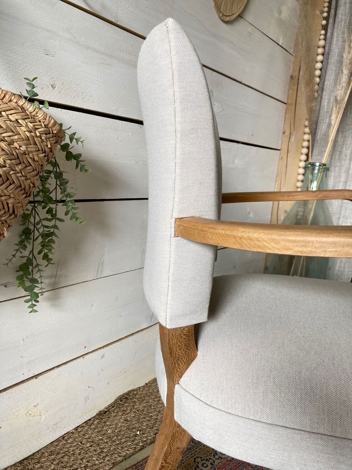 Bridge armchair