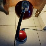 Articulated desk lamp