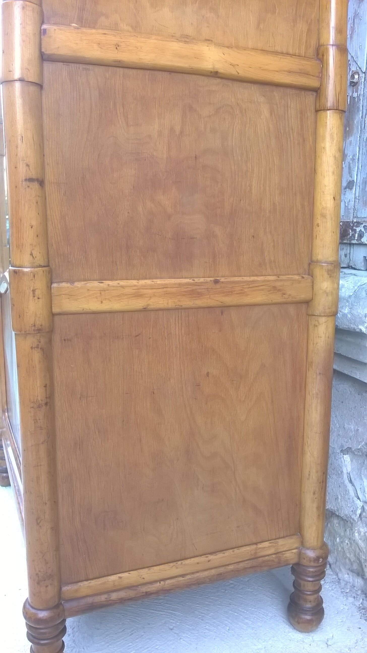 Wardrobe style napoleon III 1900