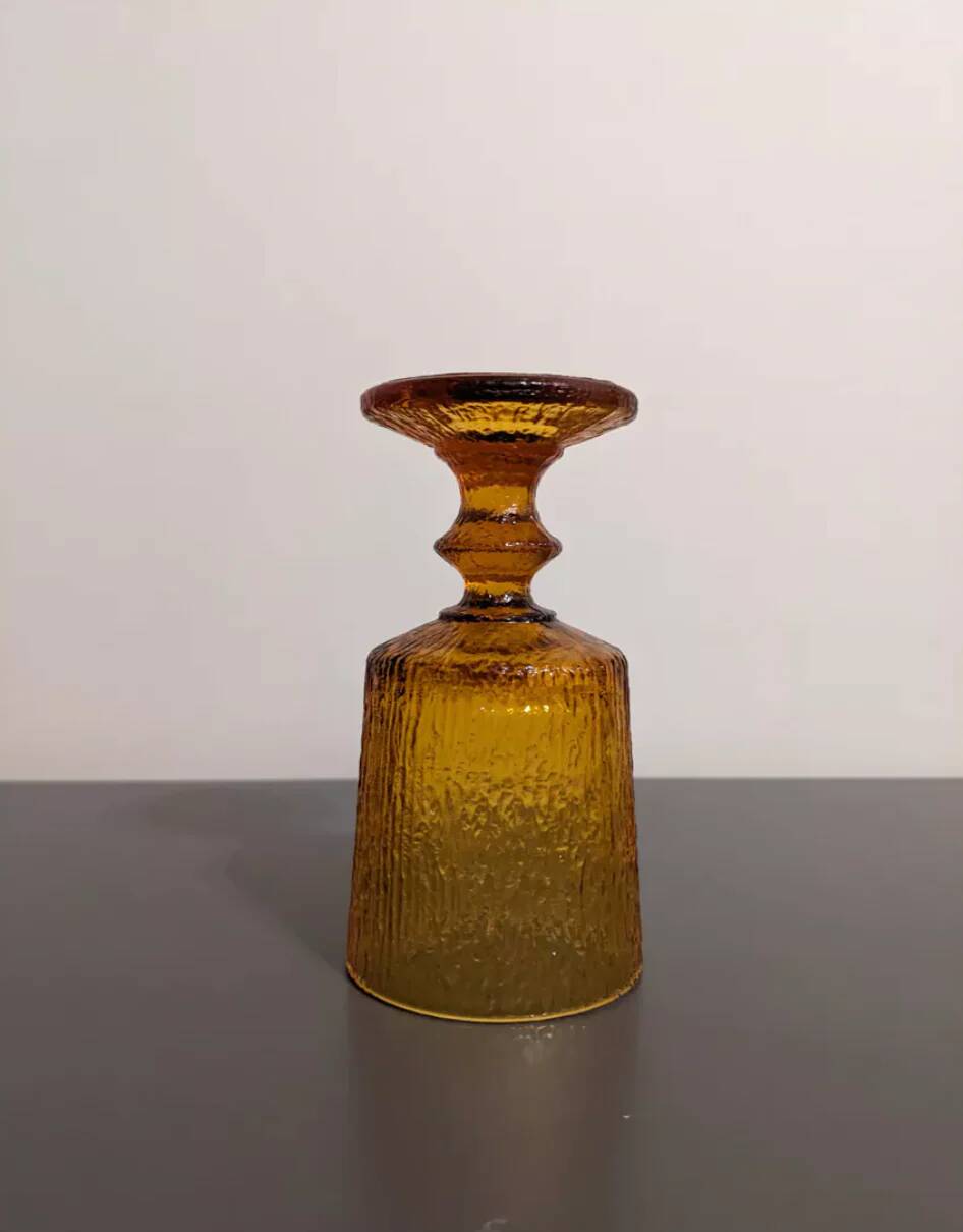 Set of 11 orange glasses