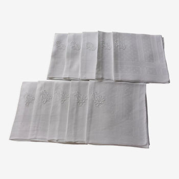 10 serviettes de table anciennes en damassé brodé du monogramme OL et OA