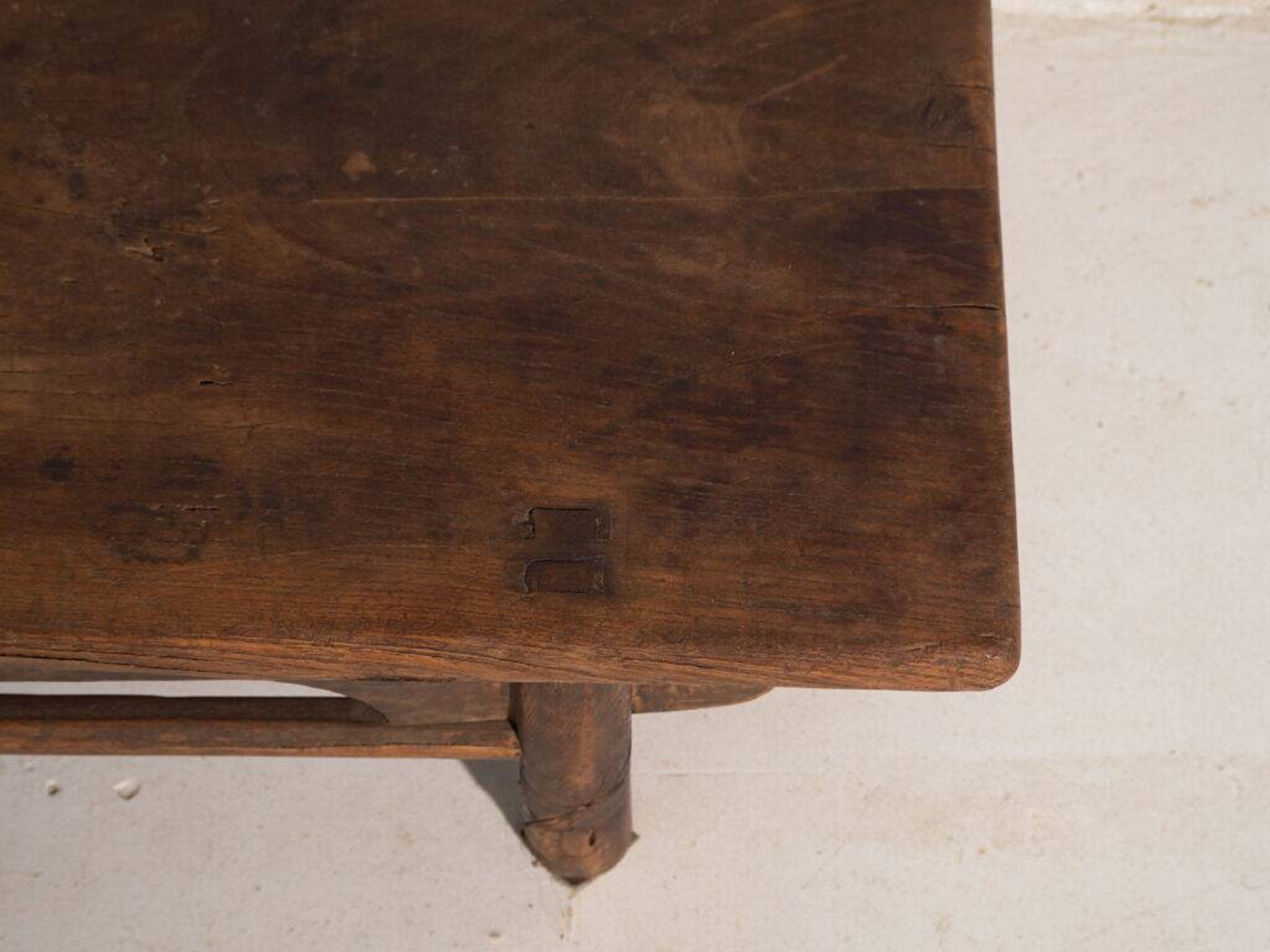 Antique elm wood coffee table – China, circa 1900