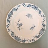 Large round dish, Creil and Montereau, Centaurea service, iron earth, late 19th century