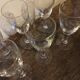 Lot de 6 verres à vin gravés sur pied