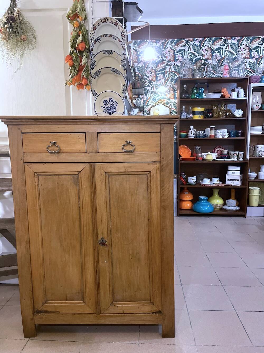 Buffet Parisien – 2 Portes & 2 Tiroirs