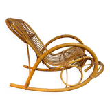 Vintage rocking chair in rattan by Rohé (Holland) from the 1960s.