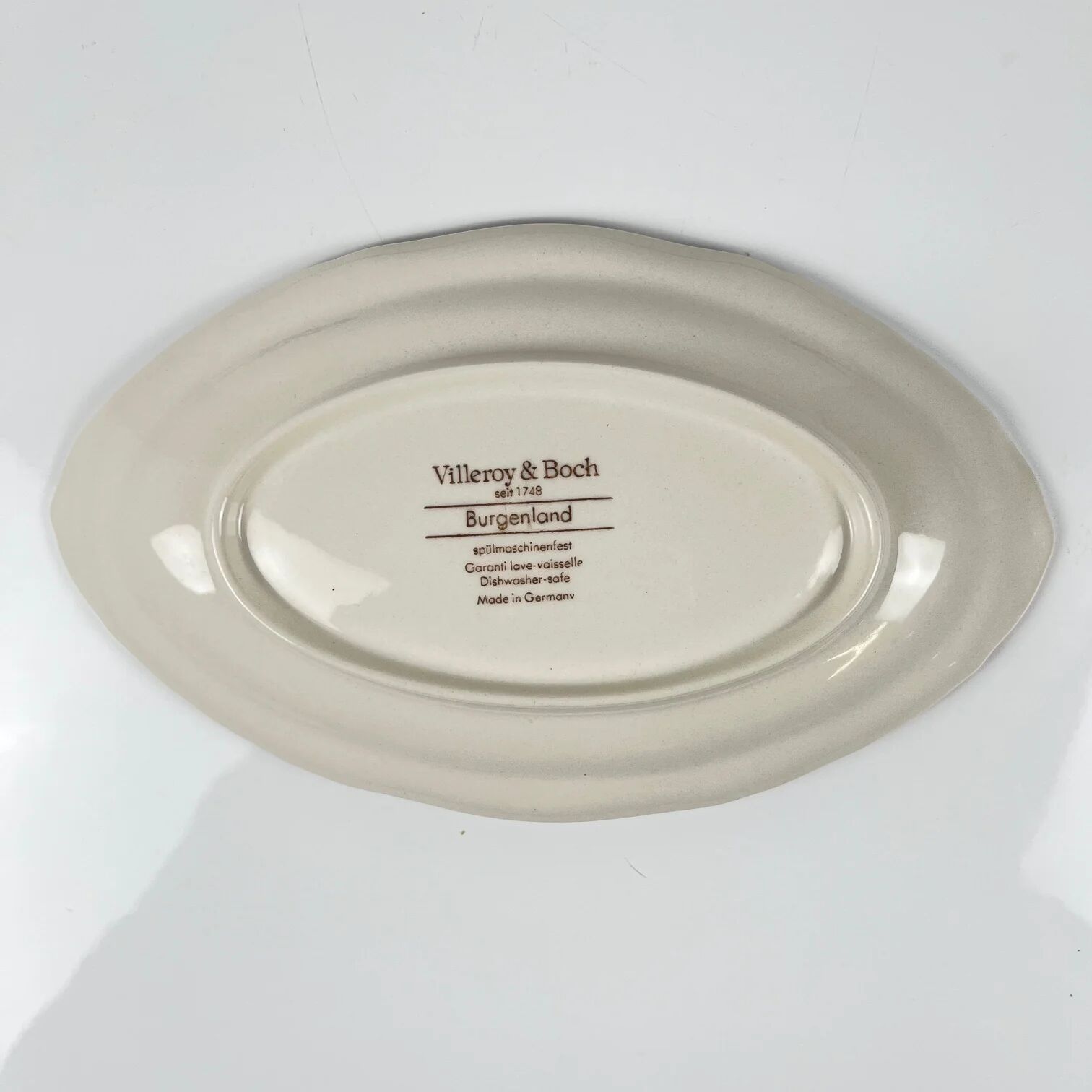 Small oval dish "Burgenland", Villeroy & Boch, red