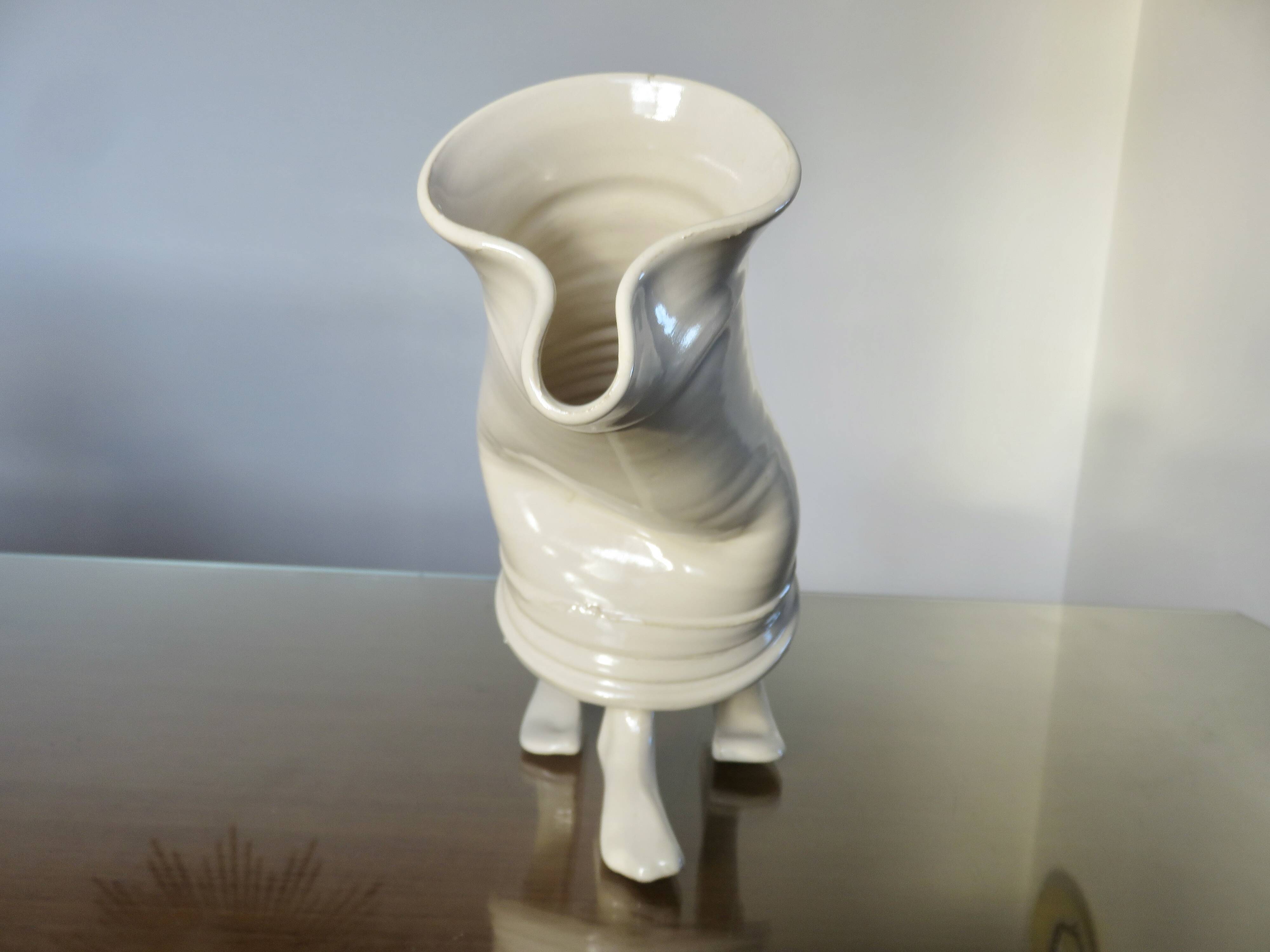 Anthropomorphic jug in slipware