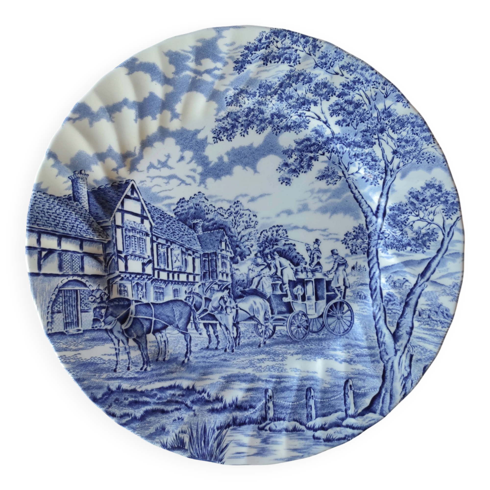 Set of 5 Myott Royal Maine dinner plates.