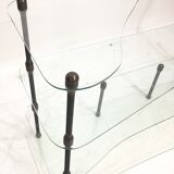 Shelf counter window