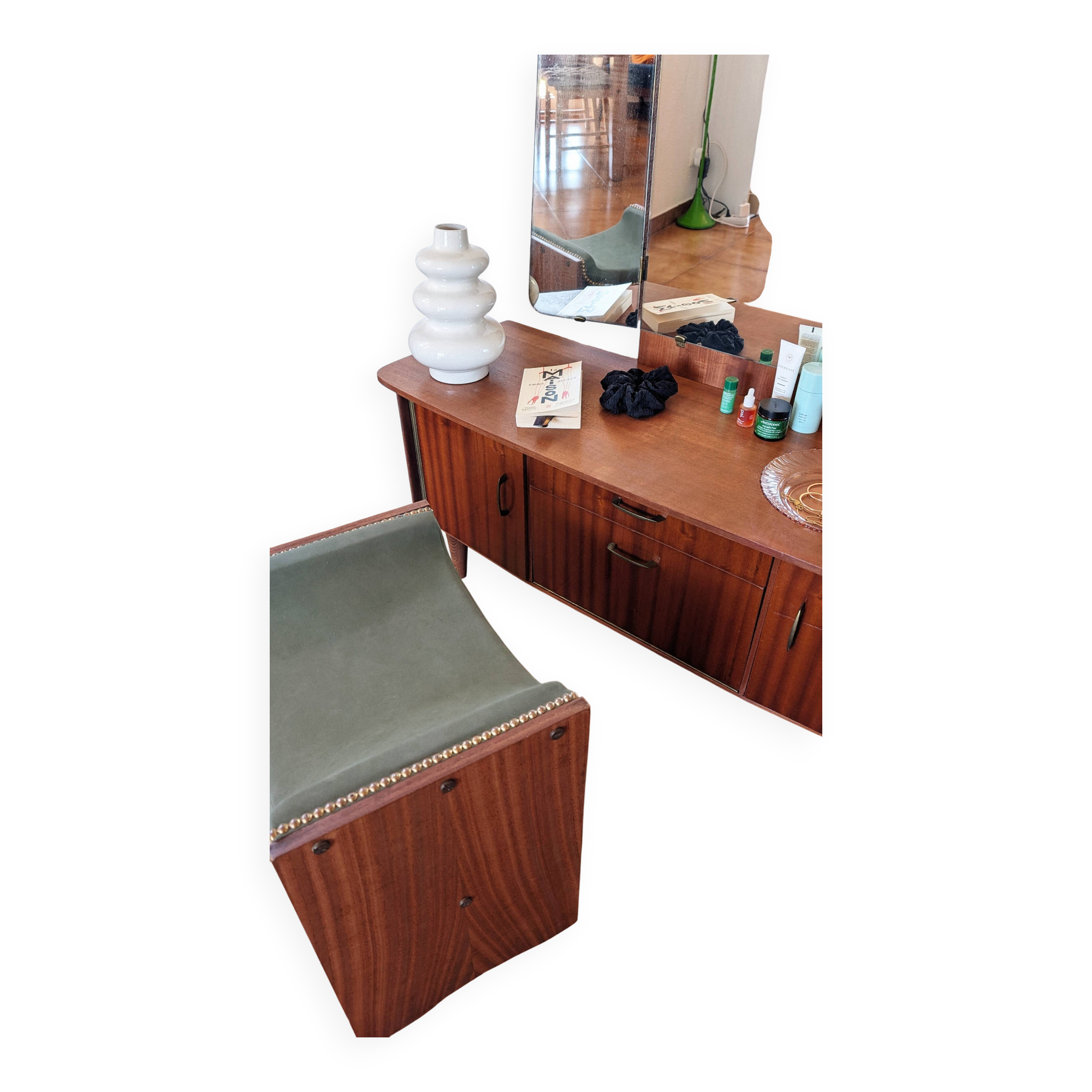 Vintage 70s dressing table with triptych mirror and matching bench.