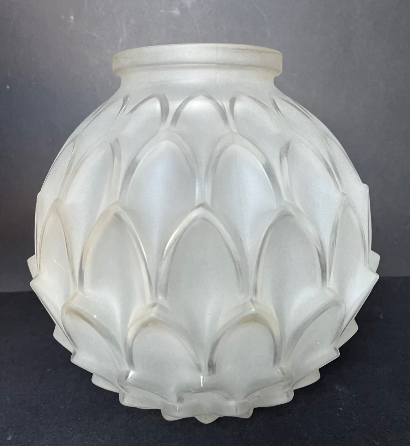 Artichoke vase by Pierre d'Avesn