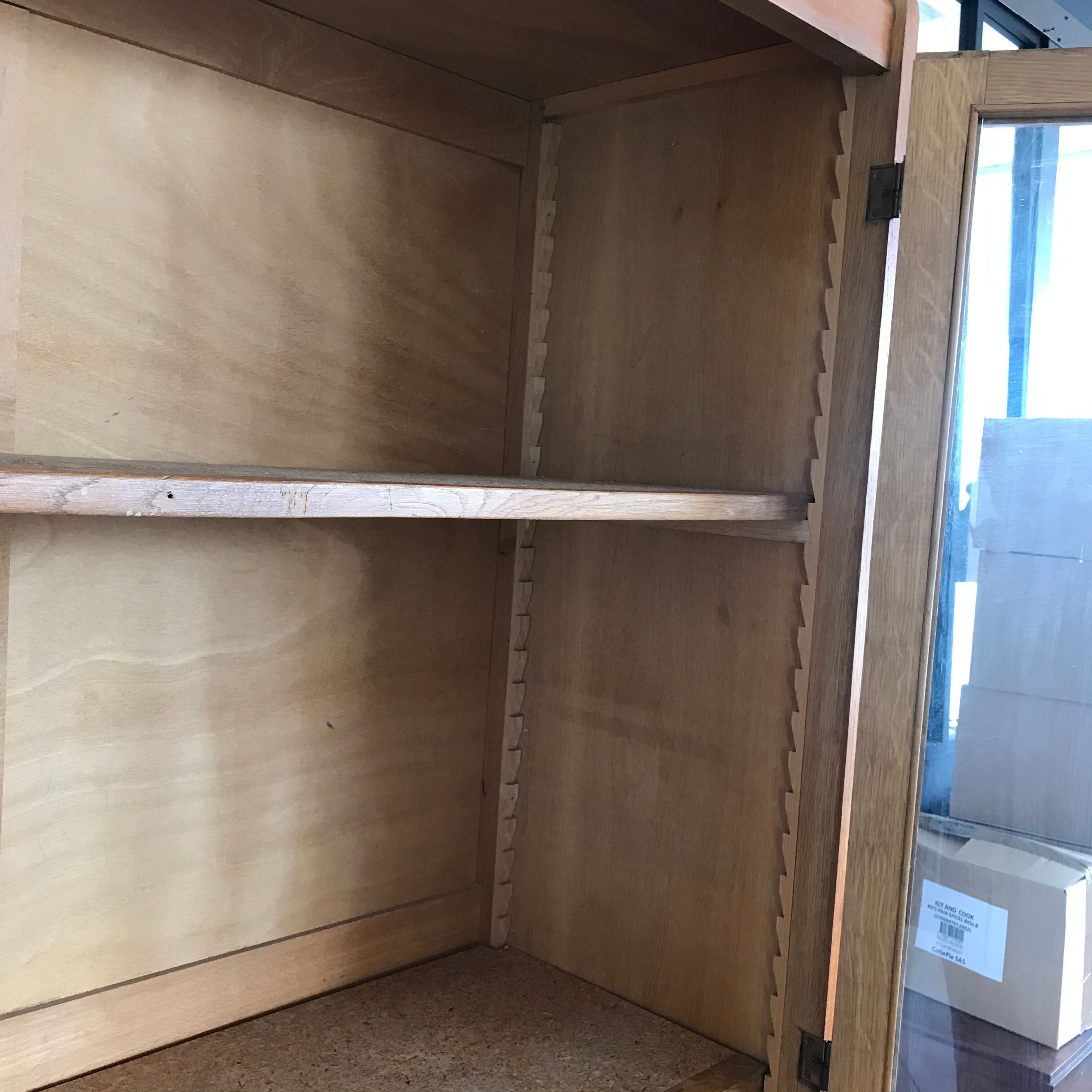 Armoire bibliothèque vitrine école