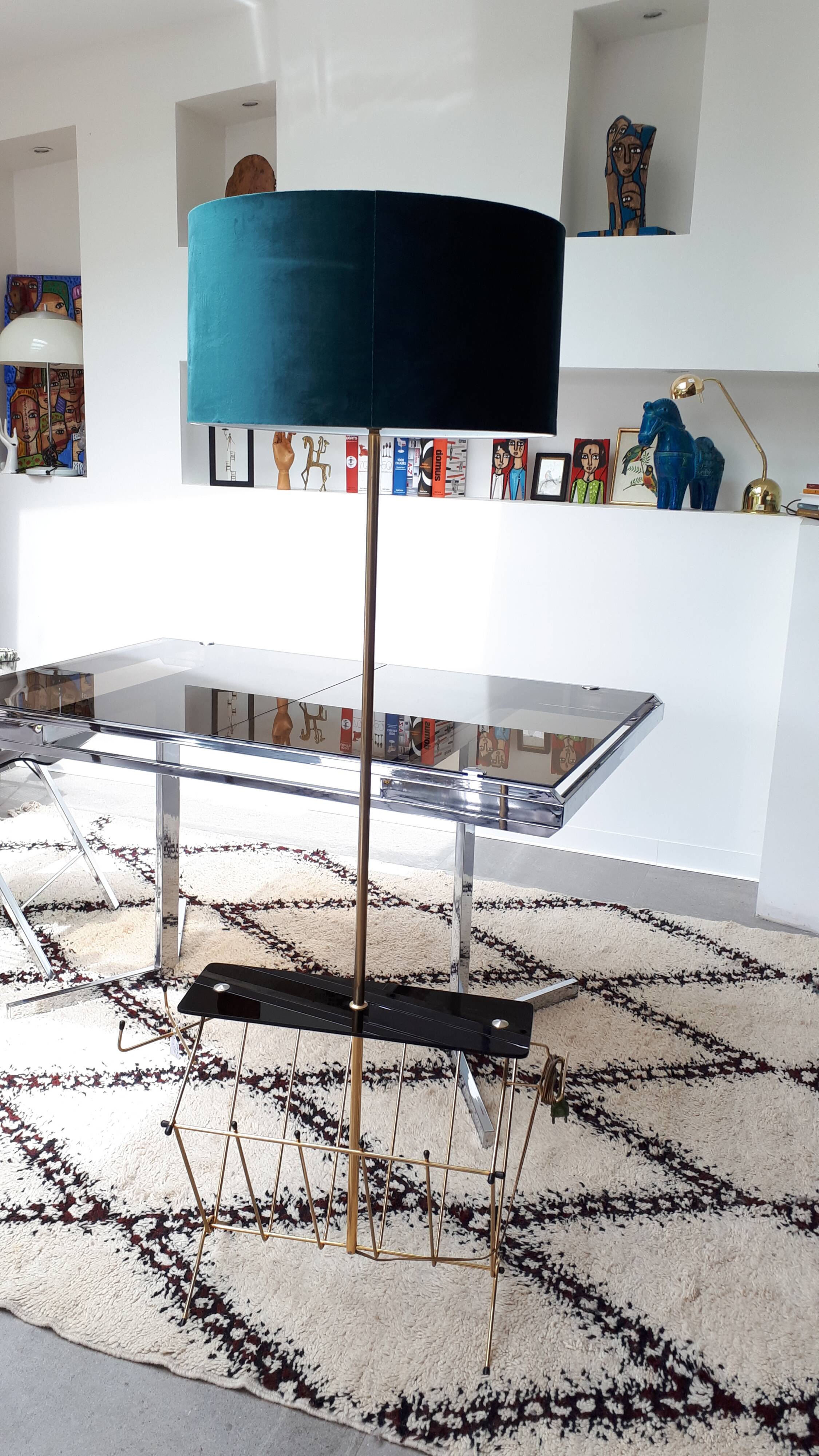 Floor lamp in gilded and opaline metal 50 years