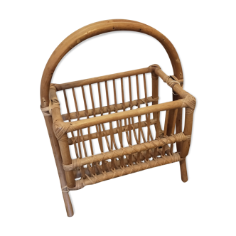 Rattan magazines rack