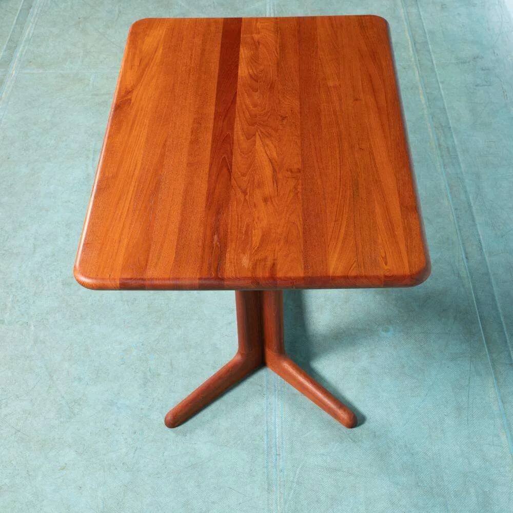 Danish design renovated dining table, sixties teak dining