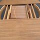 Table à manger scandinave ronde extensible rénovée en teck 1950