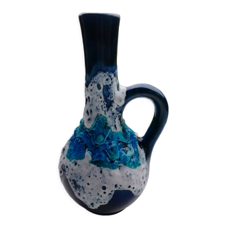 Fat lava vase