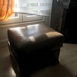 Leather club chair