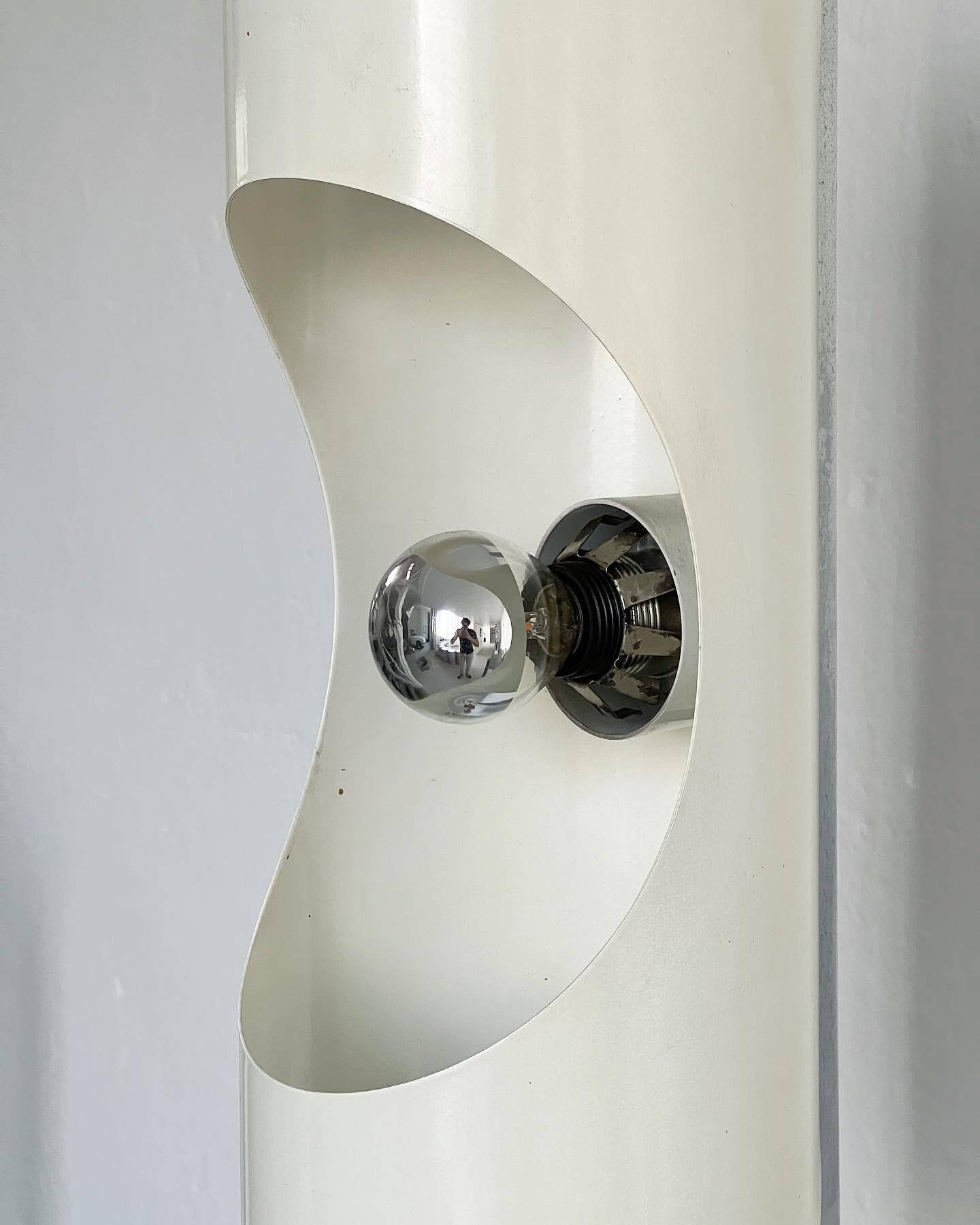 Vintage Space Age Floor Lamp in Steel and Chrome , 1970's Italian Floor lamp