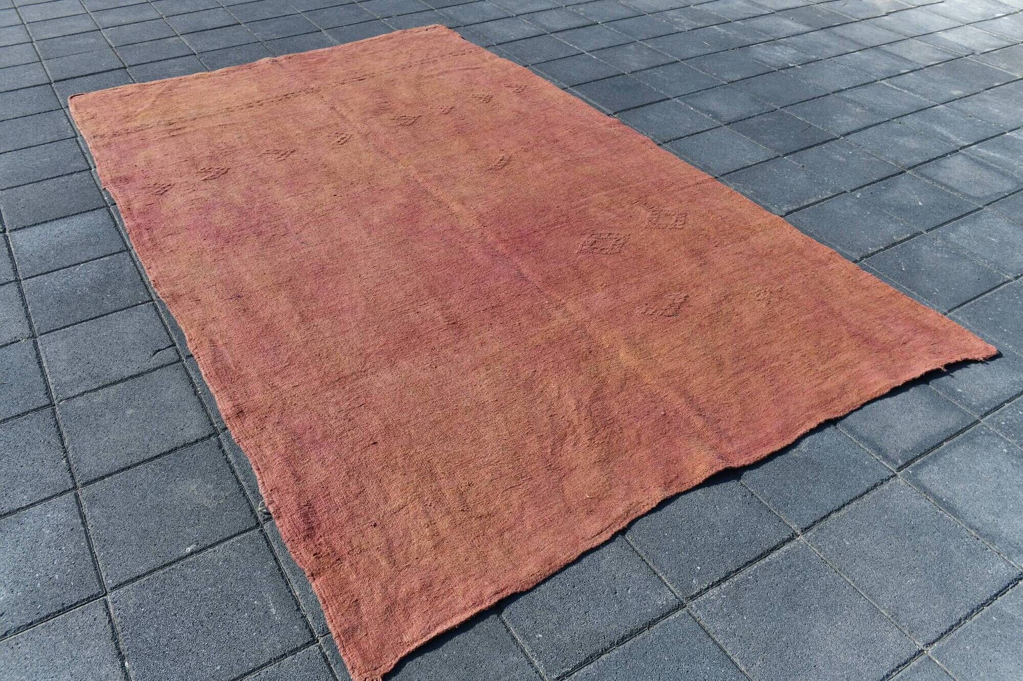 6x9 Turkish Vintage Kilim Rug, Terracotta Hand-Woven Minimalist Carpet