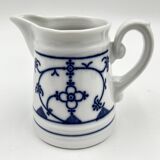 Set of 4 winterling cups, milk jug and sugar bowl